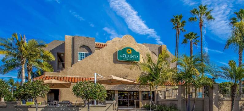 卡尔斯巴德乐高乐园拉昆塔温德姆套房酒店(La Quinta Inn & Suites by Wyndham Carlsbad - Legoland Area)图片