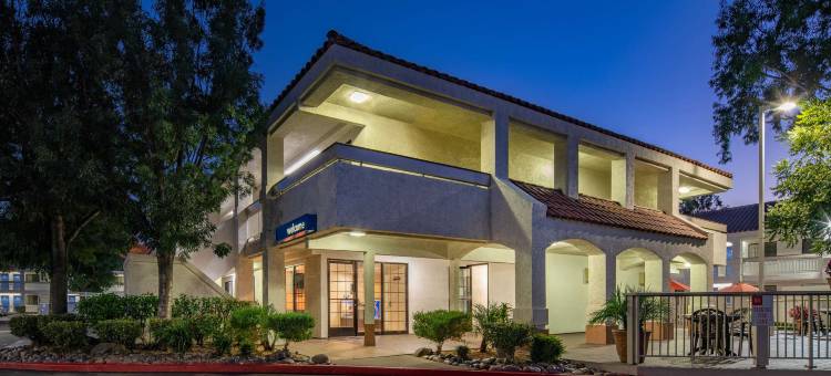 千橡树南6号汽车旅馆(Motel 6 Thousand Oaks, CA)图片