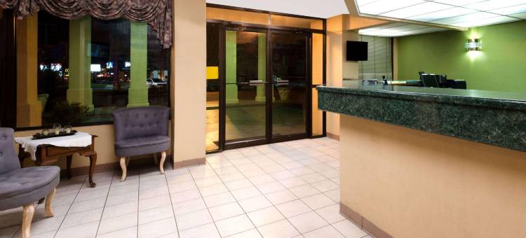 特洛伊呗盟酒店(Baymont by Wyndham Troy)图片