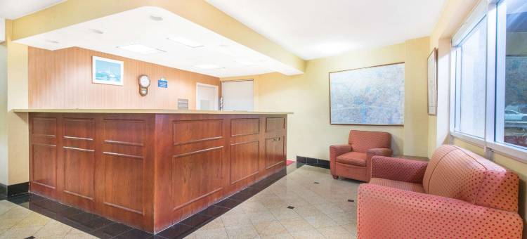 阿灵顿五角大楼戴斯酒店(Days Inn by Wyndham Arlington Pentagon)图片