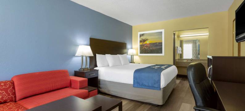 格林斯伯勒机场温德姆戴斯酒店(Days Inn by Wyndham Greensboro Airport)图片