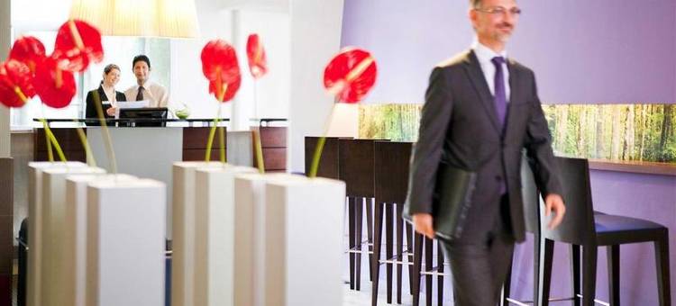 伊夫林圣康坦诺富特酒店(Novotel Saint-Quentin en Yvelines)图片