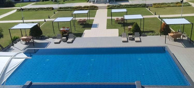 库庞纳卡酒店(Naka Hotel Kupang)图片