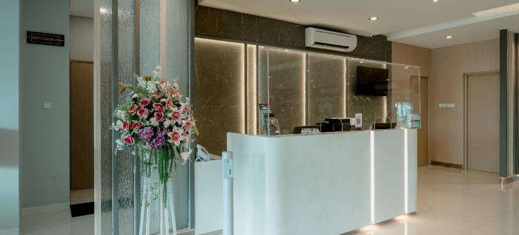 格雷西克前一酒店(Front One Hotel Gresik)图片