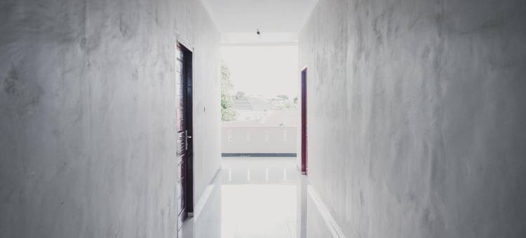 红门修拉伊亚酒店靠近Bengkulu市政厅(RedDoorz Syariah at Hotel Grand Mentari)图片