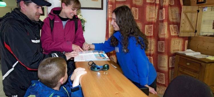 奥达利斯罗什布伦住宅酒店(Résidence Odalys Rochebrune le Vallon)图片