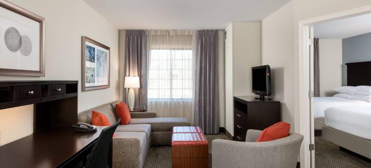 Staybridge Suites 尚迪利- 杜勒斯机场(Staybridge Suites Chantilly Dulles Airport)图片