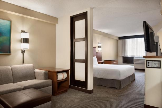 Hyatt Place Chicago Hoffman Estates Hotel Overview