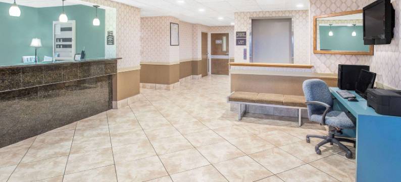 简斯维尔温德姆呗盟酒店(Baymont by Wyndham Janesville)图片