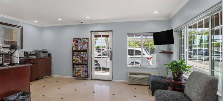 加利福尼亚卡尔斯巴德 - 北 6 号汽车旅馆(Motel 6 Carlsbad, CA - North)图片