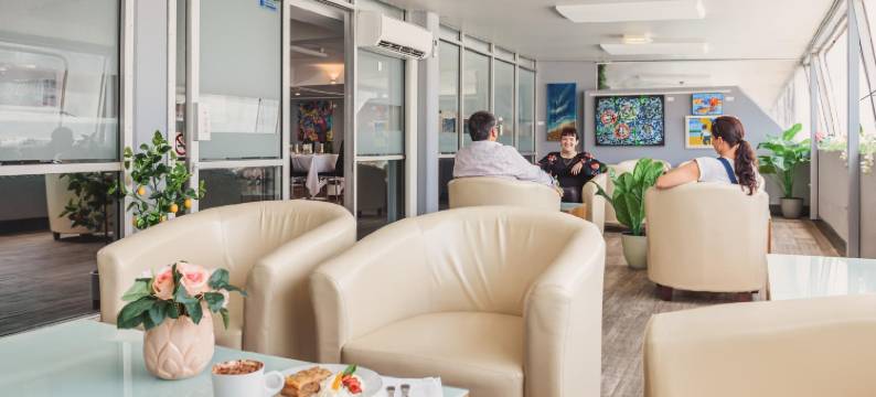 海波因特国际酒店(Highpoint International Hotel)图片