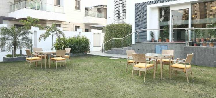 Treebo 高级 Eden 住宅(Treebo Premium Eden Residency Near Sec 29)图片