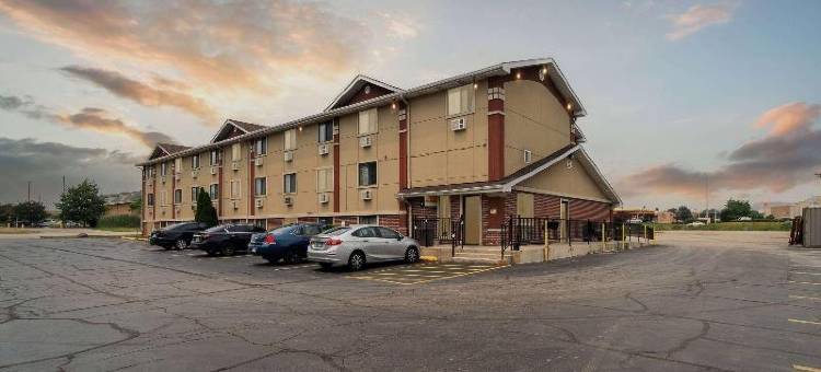 基诺沙-舒适草原温德姆速8酒店(Super 8 by Wyndham Kenosha/Pleasant Prairie)图片