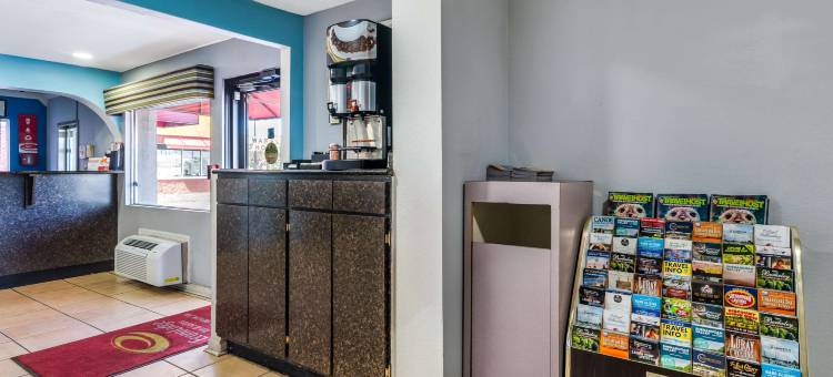 伊克诺旅馆套房维吉尼亚海滩- 诺福克(Econo Lodge Inn & Suites Virginia Beach - Norfolk)图片
