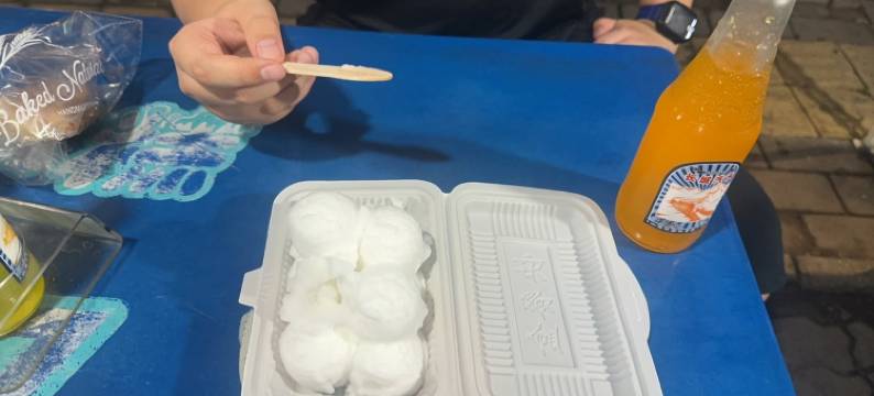 暖居房东1403公寓(规划路分店)图片