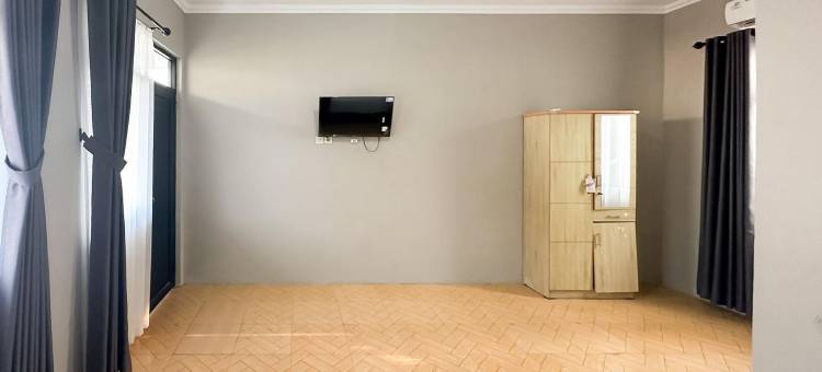 RedDoorz near Maulana Yusuf Stadium Serang图片