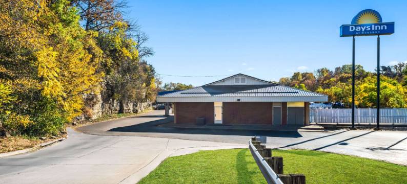 迪比克温德姆戴斯酒店(Days Inn by Wyndham Dubuque)图片