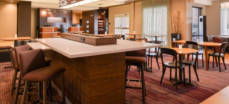 托莱多北万豪万怡酒店(Courtyard Toledo North)图片