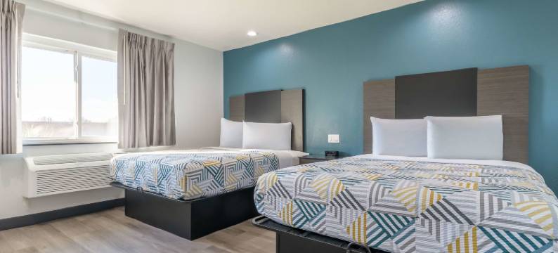 加利福尼亚佩里斯 6 号开放式套房酒店(Studio 6 Suites Perris, CA)图片