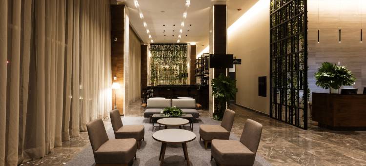 节日酒店梅尼达阿尔塔布里萨(Fiesta Inn Mérida Altabrisa)图片