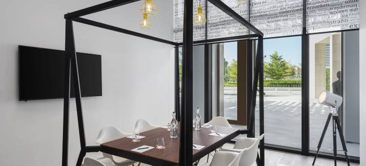 迪拜阿尔塞夫希尔顿嘉悦里酒店(Canopy by Hilton Dubai Al Seef)图片