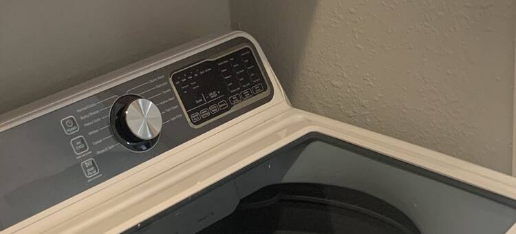 Short term lease/Fully Furnished Home with utilities.图片