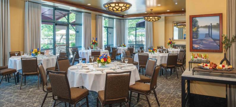 希尔顿大使套房酒店-萨克拉门托河滨步道(Embassy Suites by Hilton Sacramento Riverfront Promenade)图片