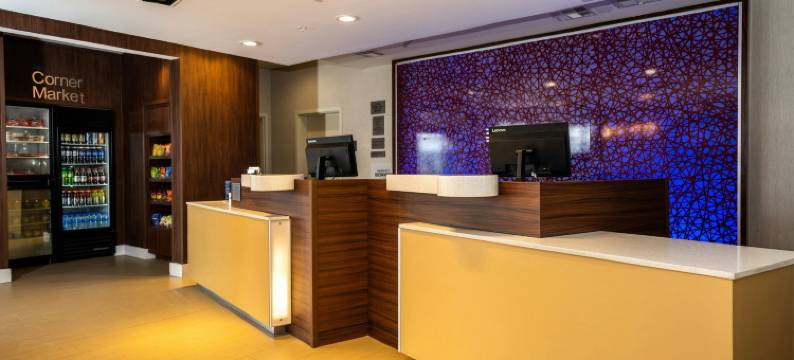 亨茨维尔万枫套房酒店(Fairfield Inn & Suites Huntsville)图片