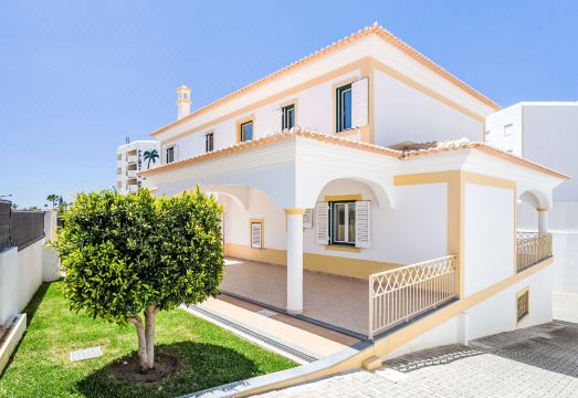 ColibriHotel Overview