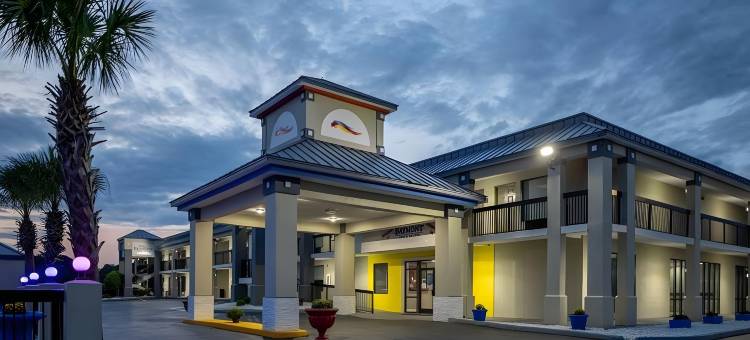 卡温顿温德姆呗盟酒店(Baymont by Wyndham Covington)图片