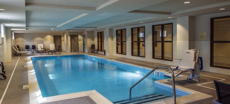 福克斯伯勒曼斯菲尔德欢朋套房酒店(Hampton Inn & Suites Foxborough -Mansfield)图片