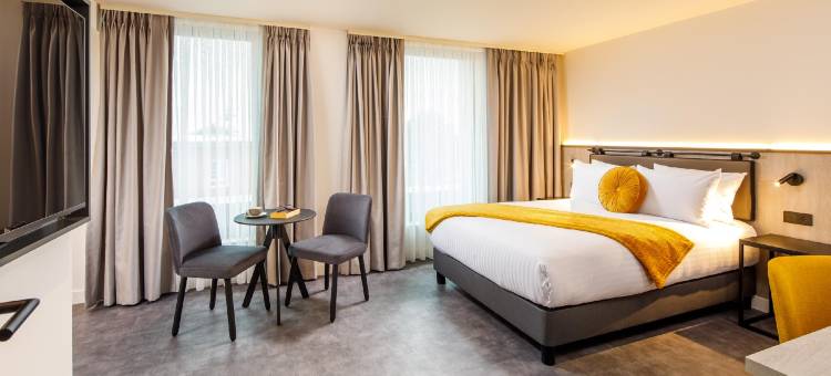 伦敦南门酒店(Southgate Hotel London)图片