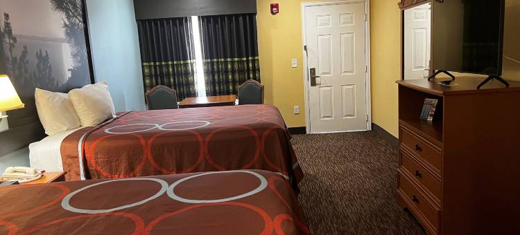 蒙哥马利-康罗湖速8酒店(Super 8 by Wyndham Montgomery/ Lake Conroe)图片