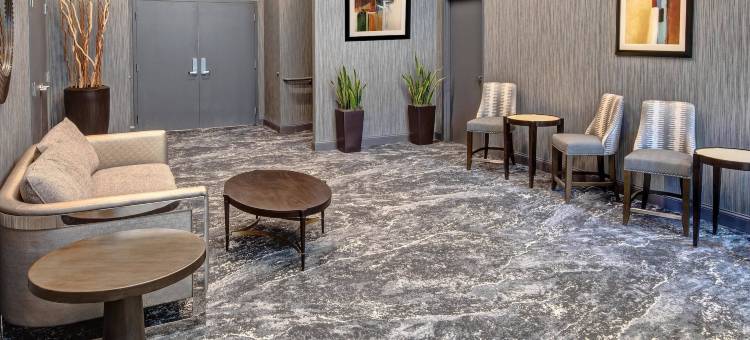 富兰克林库尔斯普林斯万豪万怡酒店(Courtyard Franklin Cool Springs)图片