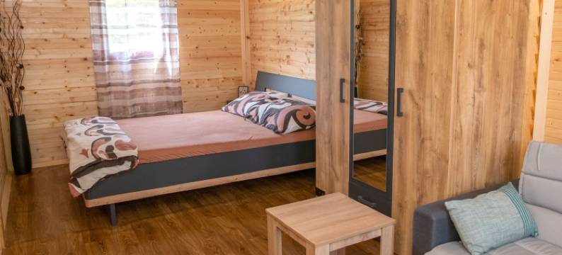 Robinzonski Kamp Hofman图片