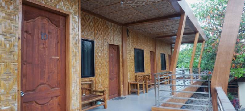 Cocotel奥斯洛布新村庄酒店(Oslob New Village Lodge by Cocotel)图片