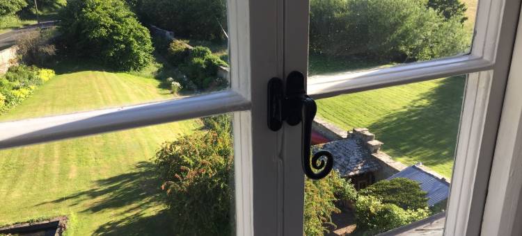 阿贝林菲河滨旅馆(Aberllynfi Riverside Guest House)图片