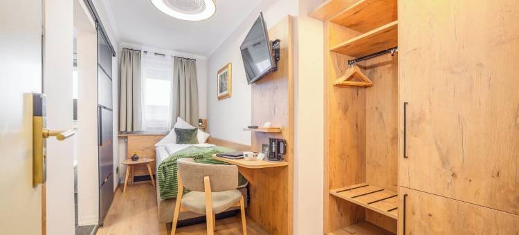 基姆湖斯加洛斯布里克酒店(Hotel Schlossblick Chiemsee)图片