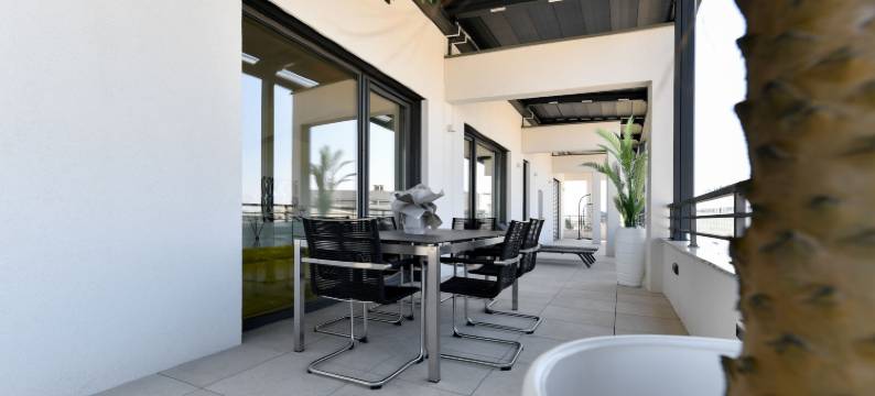 班林豪华顶层公寓带按摩浴缸(Luxury Penthouse Berin with Rooftop Terrace and Jacuzzi)图片