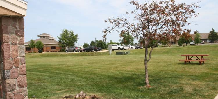 埃尔克霍恩美吟温德姆酒店-近日内瓦湖(AmericInn by Wyndham Elkhorn Near Lake Geneva)图片