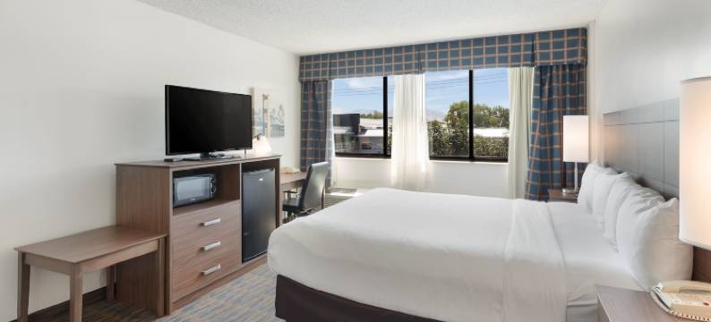 康科德核桃溪凯隆酒店(Clarion Hotel Concord-Walnut Creek)图片