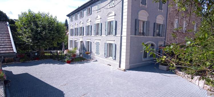 离莱比仅一步之遥(A Deux Pas du Rheby)图片