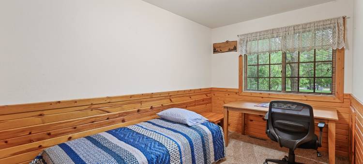 威斯康星拉皮兹瓦泽查旅馆(Wazeecha Lodge in Wisconsin Rapids)图片