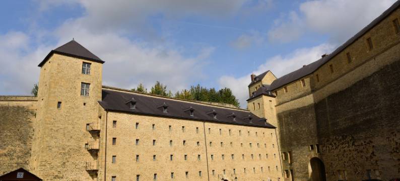 莱沙托堡酒店(Hôtel le Château Fort de Sedan)图片