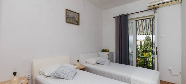 布拉达斯宾馆(Guest House Bradas)图片