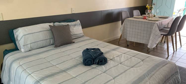 中央点汽车旅馆(Central Point Motel)图片