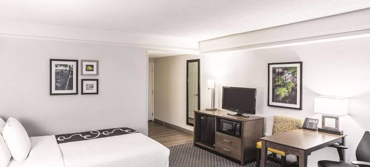 费拉格尔斯塔夫拉昆塔温德姆套房酒店(La Quinta Inn & Suites by Wyndham Flagstaff)图片