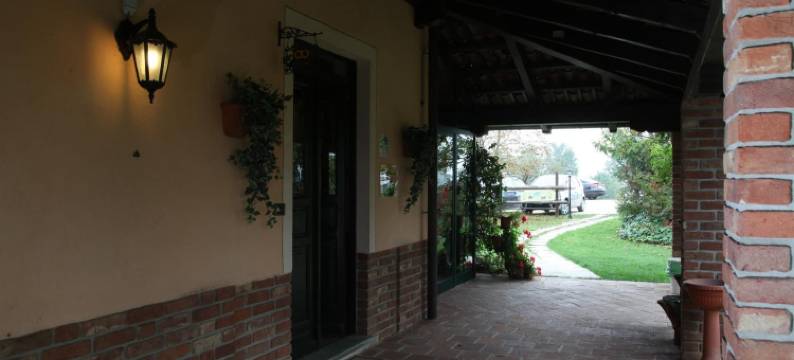 卡希纳帕莫拉农家乐(Cascina Papa Mora)图片