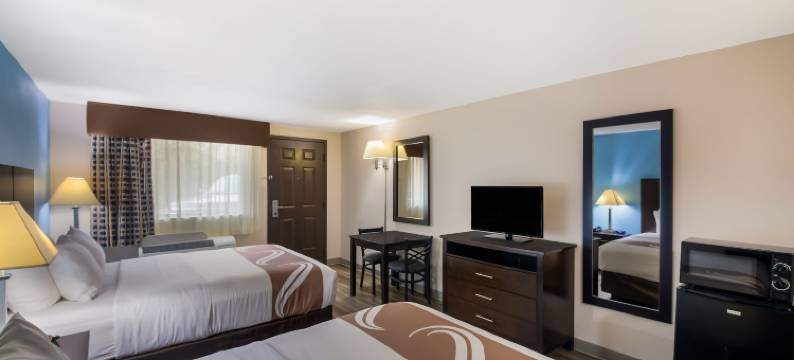 圆石市-北奥斯汀凯艺套房酒店(Quality Inn & Suites Round Rock)图片