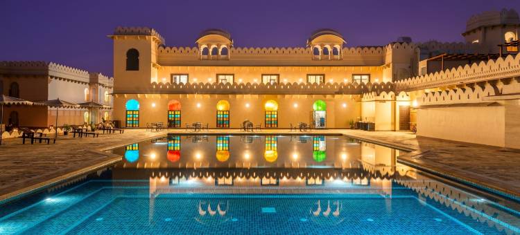 凯萨尔巴格宫殿(Kesarbagh Palace)图片